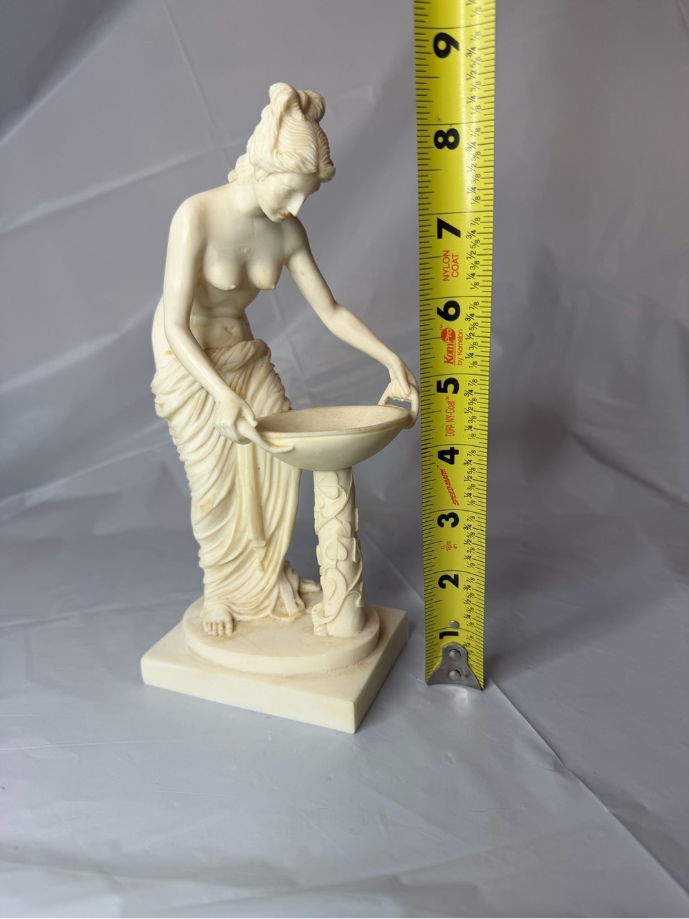 Vintage Hestia Figurine - Greek Goddess Of The Family - Picture 5 of 5